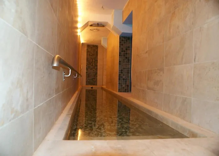 Uliveto Principessa Park מלון Taurianova